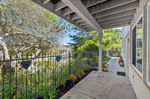 6085 Hillpointe Row, La Jolla, CA 92037 - Photo 3