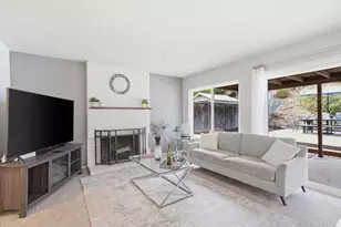 610 Flintridge Pl, Escondido, CA 92026 - Photo 3