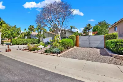 1649 Boulder Creek Road, Oceanside, CA 92056 - Photo 5