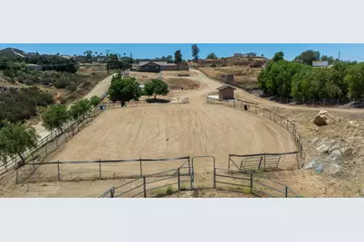 33577 Daily Rd, Menifee, CA 92584 - Photo 57
