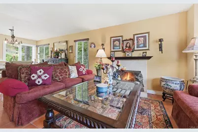 3679 Cameo Dr, Oceanside, CA 92056 - Photo 15