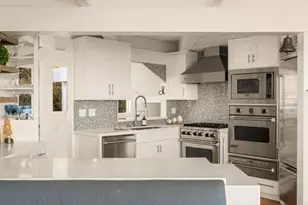 1641 Crespo Dr, La Jolla, CA 92037 - Photo 19