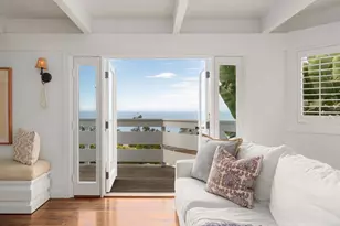 1641 Crespo Dr, La Jolla, CA 92037 - Photo 15