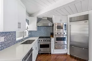 1641 Crespo Dr, La Jolla, CA 92037 - Photo 21