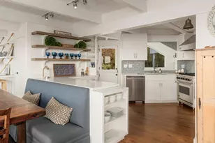 1641 Crespo Dr, La Jolla, CA 92037 - Photo 17