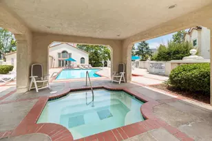 740 Breeze Hill Dr, Vista, CA 92081 - Photo 5