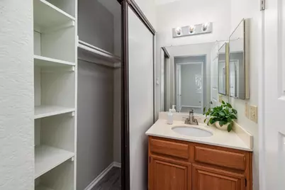 740 Breeze Hill Drive #170, Vista, CA 92081 - Photo 25