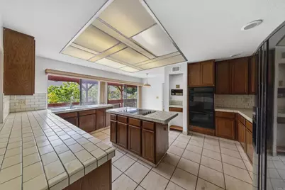 245 Loma Corta Drive, Solana Beach, CA 92075 - Photo 15
