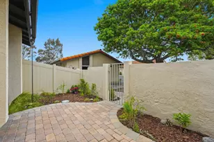 2168 Valleydale Ln, Encinitas, CA 92024 - Photo 29