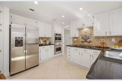 13275 Jacarte Court, San Diego, CA 92130 - Photo 17