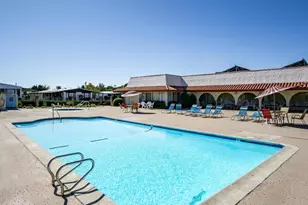 1010 E Bobier Dr, Vista, CA 92084 - Photo 33
