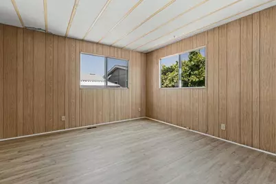 1010 E Bobier Drive #106, Vista, CA 92084 - Photo 17