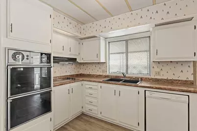 1010 E Bobier Drive #106, Vista, CA 92084 - Photo 11