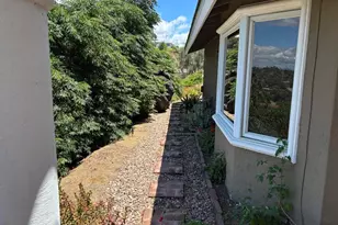 1825 Kent Pl, Vista, CA 92084 - Photo 17