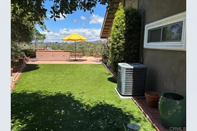 1825 Kent Place, Vista, CA 92084 - Photo 13