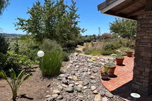 1825 Kent Pl, Vista, CA 92084 - Photo 3