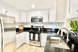 5037 Los Morros Way, Oceanside, CA 92057 - Photo 9