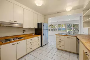 646 Wrelton Dr, La Jolla, CA 92037 - Photo 15