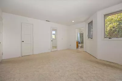 646 Wrelton Drive, La Jolla, CA 92037 - Photo 19