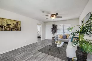 4545 Golden Ridge Dr, Oceanside, CA 92056 - Photo 9