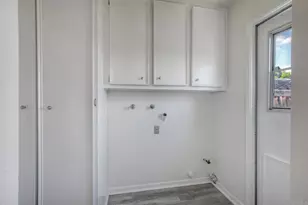 4545 Golden Ridge Dr, Oceanside, CA 92056 - Photo 17