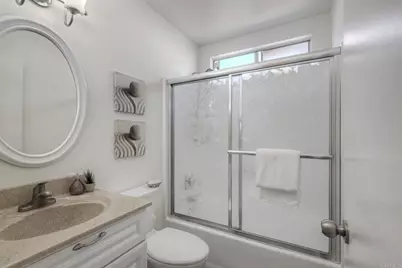 4545 Golden Ridge Dr, Oceanside, CA 92056 - Photo 17