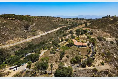 29629 Castleridge Road, Valley Center, CA 92082 - Photo 45