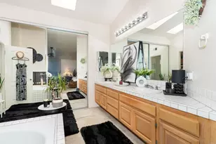 1810 Olympus Loop Dr, Vista, CA 92081 - Photo 23