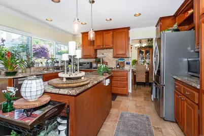 1810 Olympus Loop Drive, Vista, CA 92081 - Photo 9