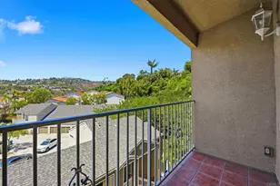 7548 Romeria St, Carlsbad, CA 92009 - Photo 3