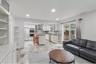 6338 Del Cerro Court, San Diego, CA 92120 - Photo 11