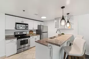 425 W Beech St, San Diego, CA 92101 - Photo 13