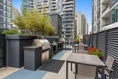 425 W Beech Street #403, San Diego, CA 92101 - Photo 37