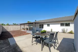 2625 Joann Dr, Oceanside, CA 92056 - Photo 29