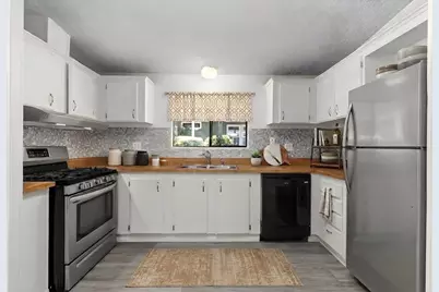 909 Richland Rd #4, San Marcos, CA 92069 - Photo 11