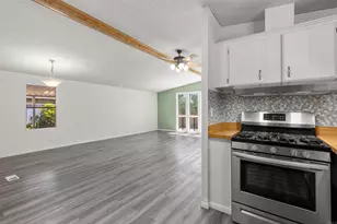 909 Richland Rd, San Marcos, CA 92069 - Photo 13