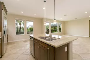 7069 Crystalline Dr, Carlsbad, CA 92011 - Photo 23