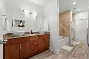 950 Sixth Ave, San Diego, CA 92101 - Photo 17