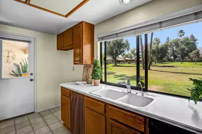 975 Pebble Beach, Upland, CA 91784 - Photo 25