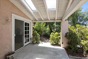 878 Rivertree Dr, Oceanside, CA 92058 - Photo 27