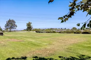 878 Rivertree Dr, Oceanside, CA 92058 - Photo 49