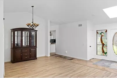 878 Rivertree Drive, Oceanside, CA 92058 - Photo 25