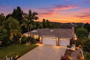 878 Rivertree Dr, Oceanside, CA 92058 - Photo 1