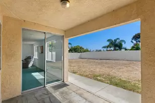 811 Earth Dr, Vista, CA 92083 - Photo 23