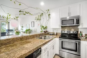 2251 Altisma Way, Carlsbad, CA 92009 - Photo 19