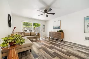 1645 Emerald, San Diego, CA 92109 - Photo 9