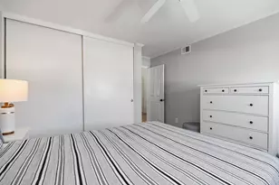6819 Xana Way, Carlsbad, CA 92009 - Photo 23