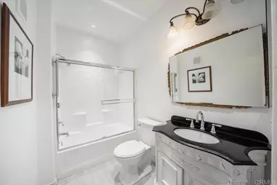 4155 Executive Drive #E111, La Jolla, CA 92037 - Photo 17