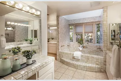 7351 Alicante Road, Carlsbad, CA 92009 - Photo 17