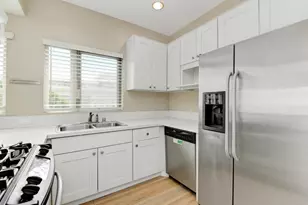 450 J St, San Diego, CA 92101 - Photo 9